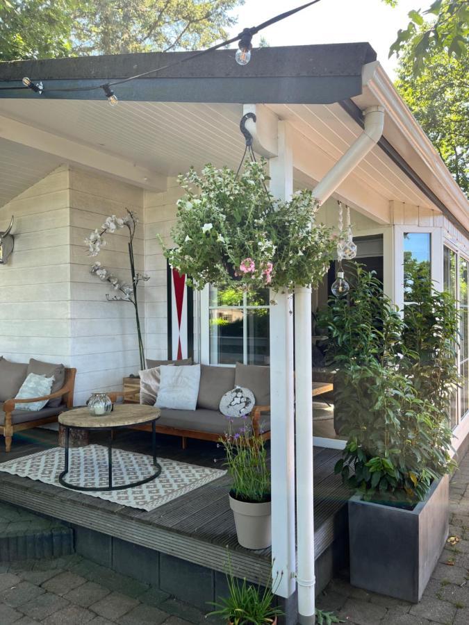 Het Verwende Nest Lodge, Wellness Lodge, Hottub & Sauna Voorthuizen Exterior photo